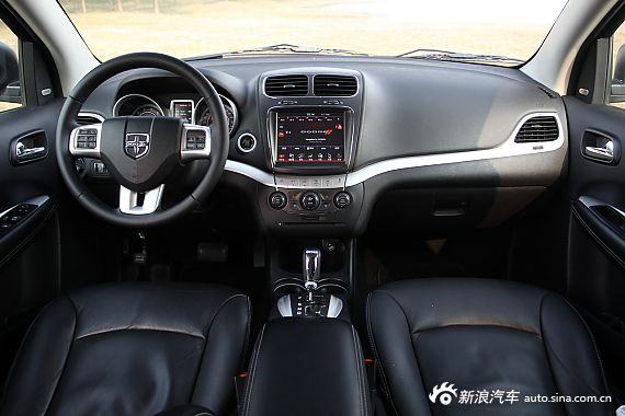 2013款酷威 2.4L 两驱尊尚版