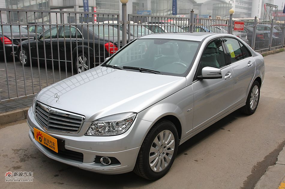 2010款奔驰c200 cgi