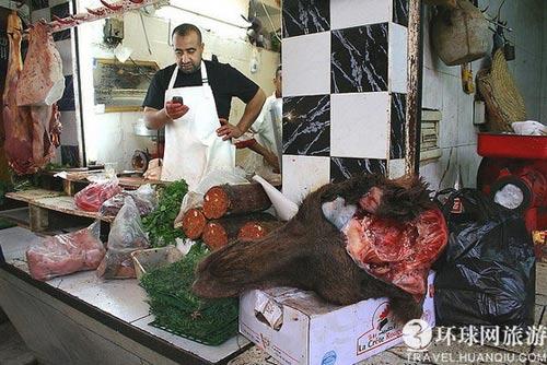 泪流满面实拍沙特骆驼市场的血腥场面3