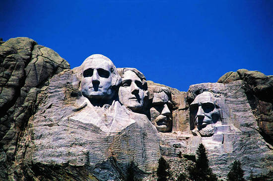 拉什莫山总统巨像:美国的山顶奇观