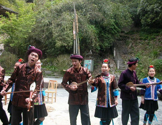 听几曲侗族大歌,水音蝉韵如清风阵阵扑来 图片来源:远方网