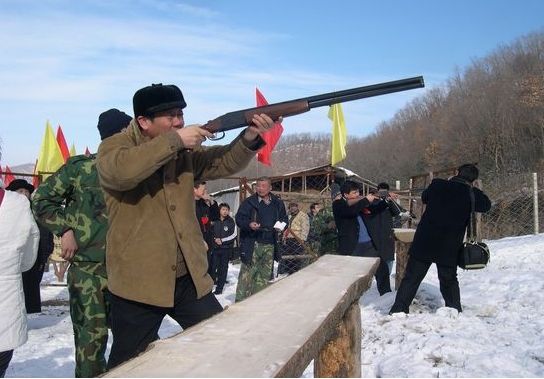 亚洲 中国 黑龙江 正文  狩猎场配合狩猎活动增设了最先进的cs枪战