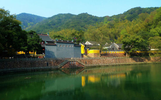 帶你追尋佛教浸染下的寧波古樸景點_新浪旅遊_新浪網