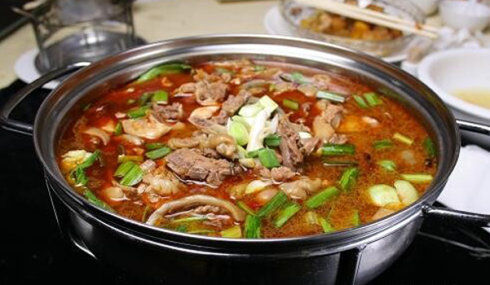 图注:花江狗肉火锅