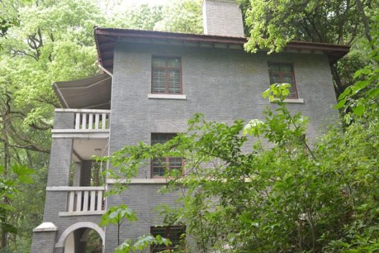 新浪旅游配图:老十八栋 图片来源:@一樗