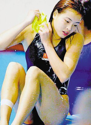 数王者身后的背影鲍春来千年老二吴敏霞甘当配角