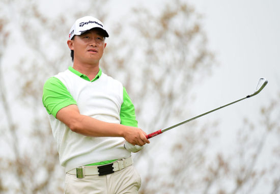 黄文义阿布扎比赛首轮76杆 面临晋级决赛危机