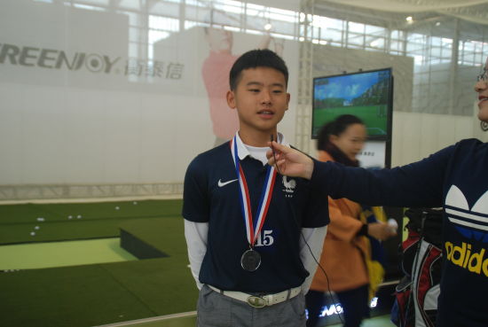 第三届青少年模拟高尔夫表演赛闪耀亚洲高博会