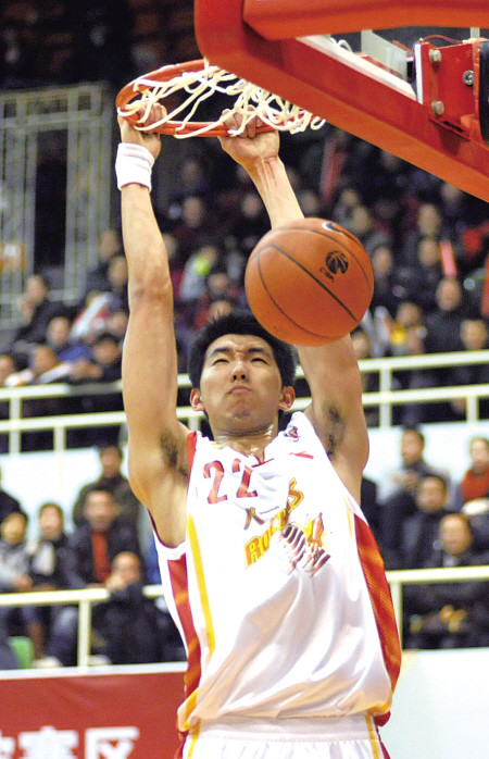 八一军旅作家因伤休养一个赛季姚锴夫重出江湖