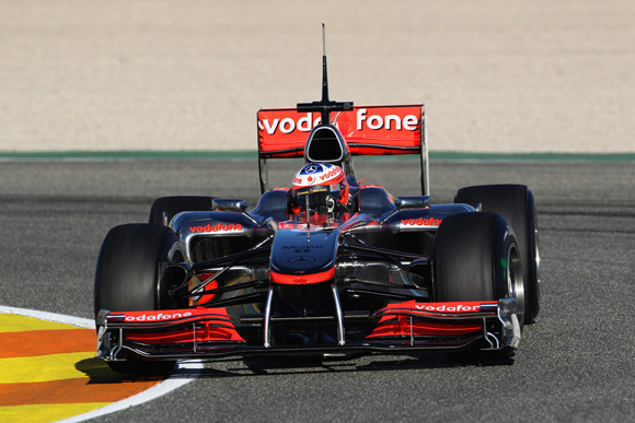 图文-f1瓦伦西亚试车开幕 帕菲特测试迈凯轮mp4-25