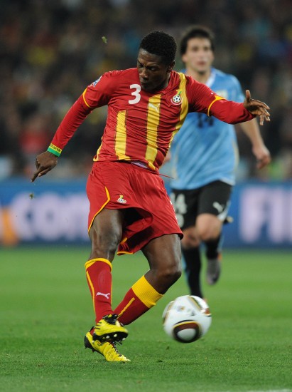 图文-[1/4决赛]乌拉圭vs加纳 吉安在比赛中射门