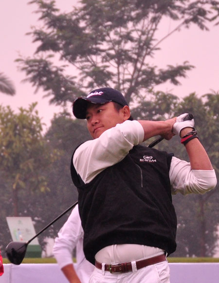 赛总决赛拉开序幕,115位参赛球手在深圳正中高尔夫俱乐部展开首轮角逐