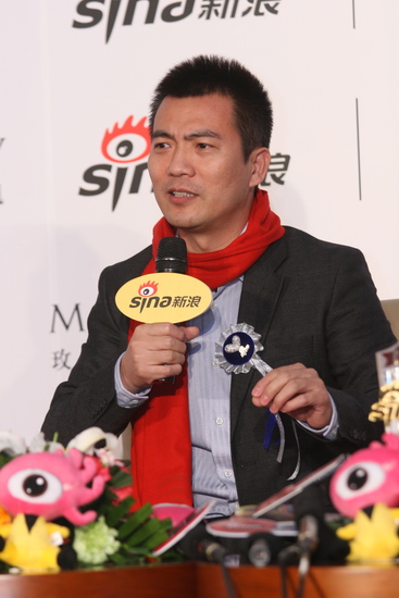 张路黄健翔参加新浪网络盛典