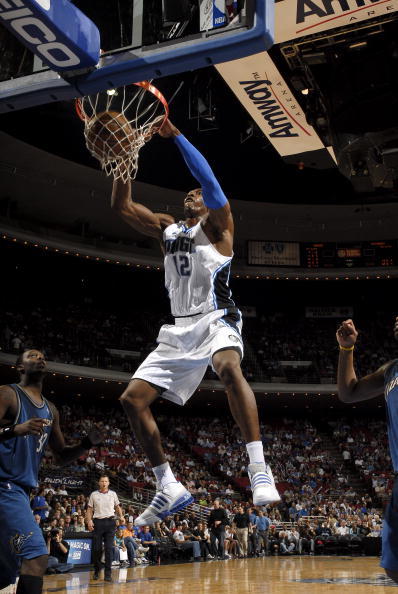 霍华德大力重扣