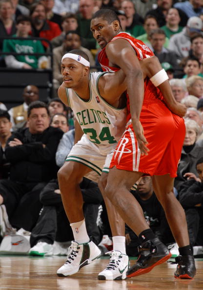 图文-[常规赛]火箭89-85凯尔特人 阿泰皮尔斯拧麻花