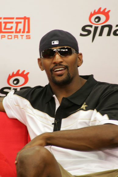 图文-阿泰斯特做客新浪聊天 阿泰还是说唱明星