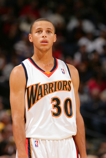 图文季前赛快船101108勇士小勇士库里稚气未脱