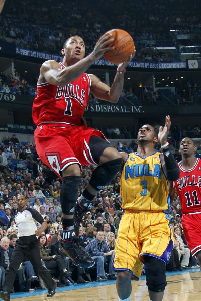 图文-[常规赛]公牛97-88黄蜂 罗斯拉杆上篮