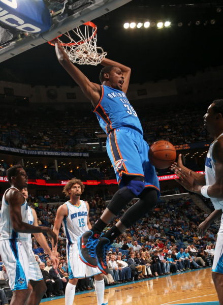 图文-[常规赛]雷霆100-79黄蜂 杜兰特双臂暴扣_篮球-nba_新浪竞技风暴