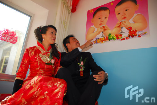 图文陈中农村婚礼别样风情两人已有造人计划