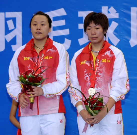 图文全运羽球女双杜婧于洋夺冠湖北队获得亚军