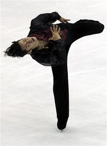 图文-花样滑冰大奖赛日本站落幕 高桥表演张力十足