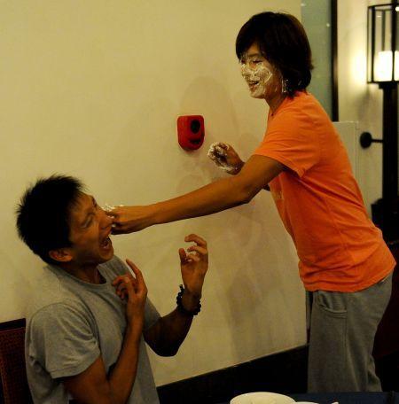 图文-中国沙排名将薛晨庆生会 一个都不能少