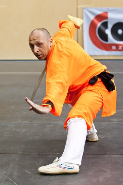 图文匈牙利中国传统功夫大赛拉斯洛少林武僧装