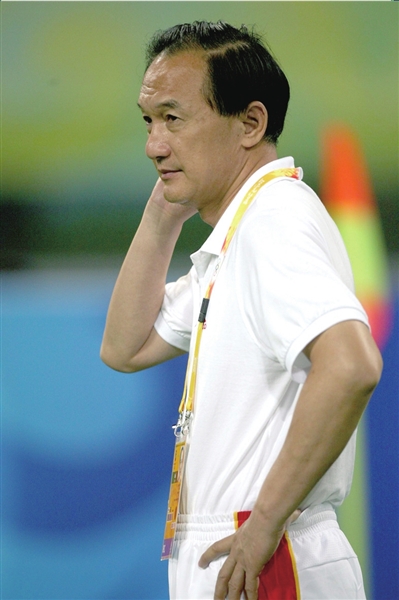 足协领导班子国庆后调整 谢亚龙:换人不如留我_国内足坛-国家队_nike