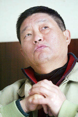 杨大爷出山在八喜当"土炮"