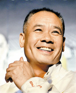 李宁从体操王子到商业巨头