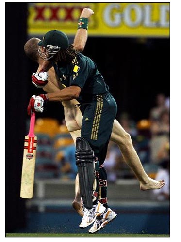 点击图片进入第一页